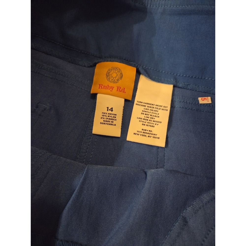 NWT Ruby Rd women's shorts-size 14 - Picture 4 of 4